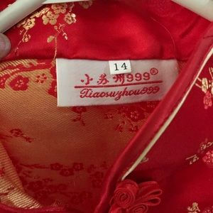 Traditional chinese clothes